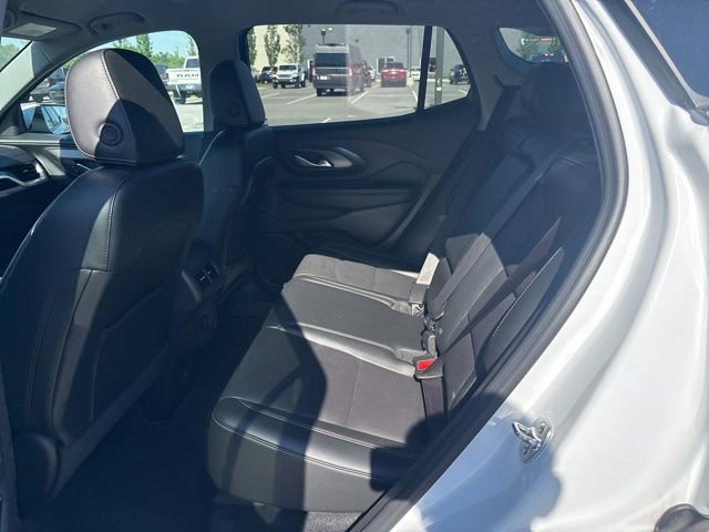 Used 2024 GMC Terrain SLT AWD/4WD image 21