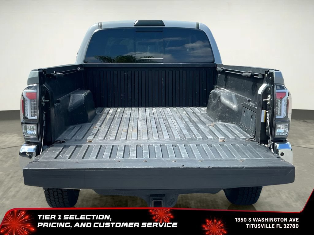 Used 2019 Toyota Tacoma SR5 AWD/4WD image 14
