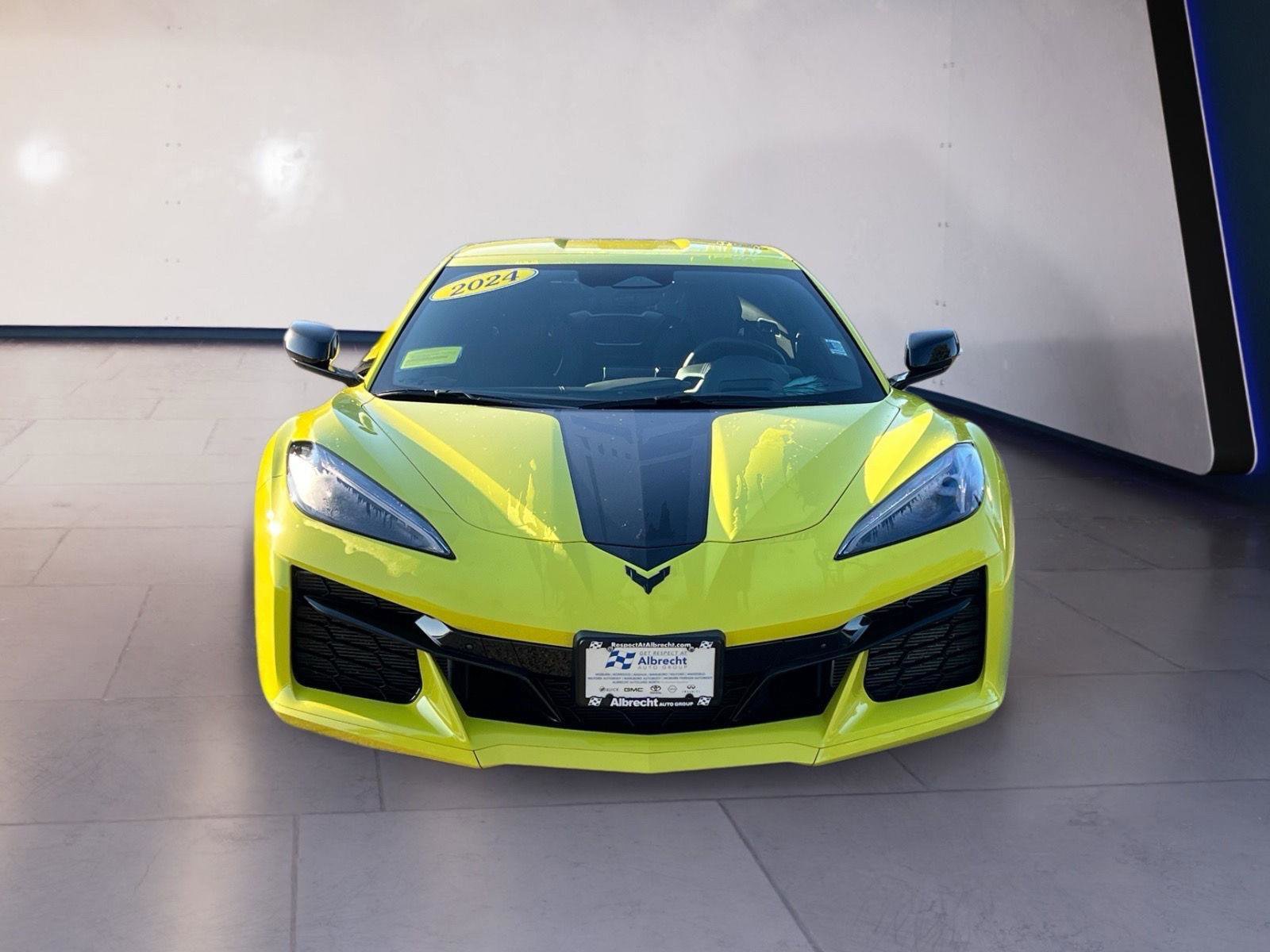 Used 2024 Chevrolet Corvette Z06 image 8