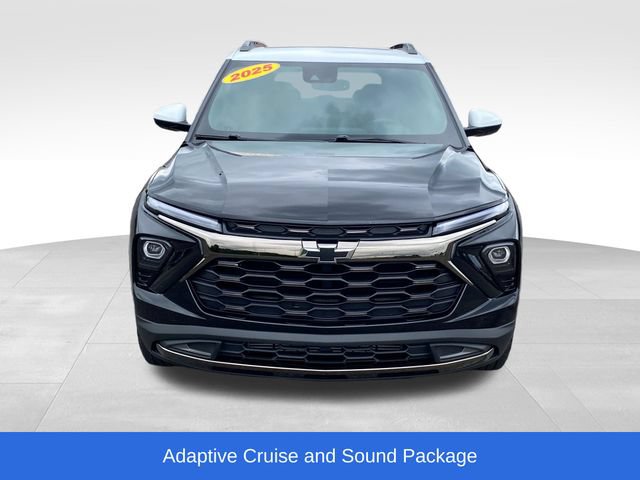 Used 2025 Chevrolet TrailBlazer ACTIV w/ Convenience Package AWD/4WD image 2