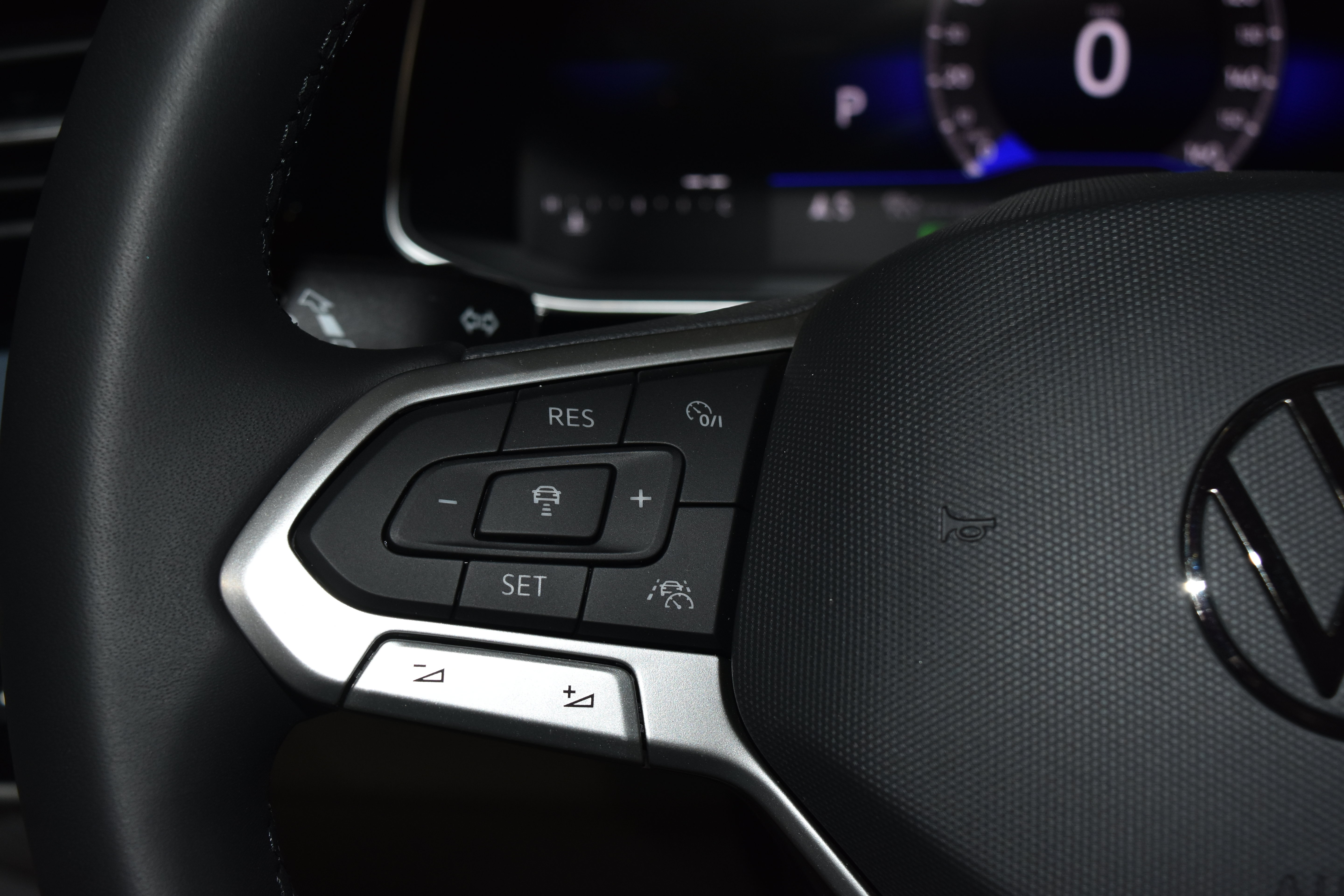 New 2026 Volkswagen Jetta SE FWD image 7