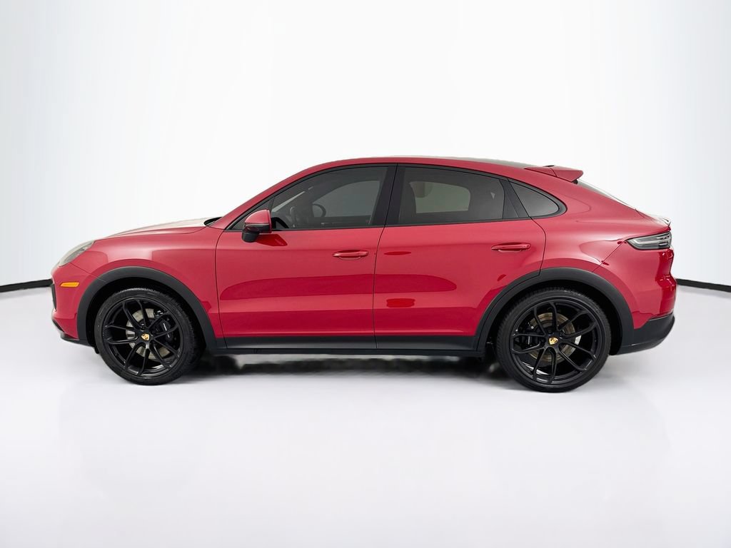 Used 2022 Porsche Cayenne GTS AWD/4WD image 8