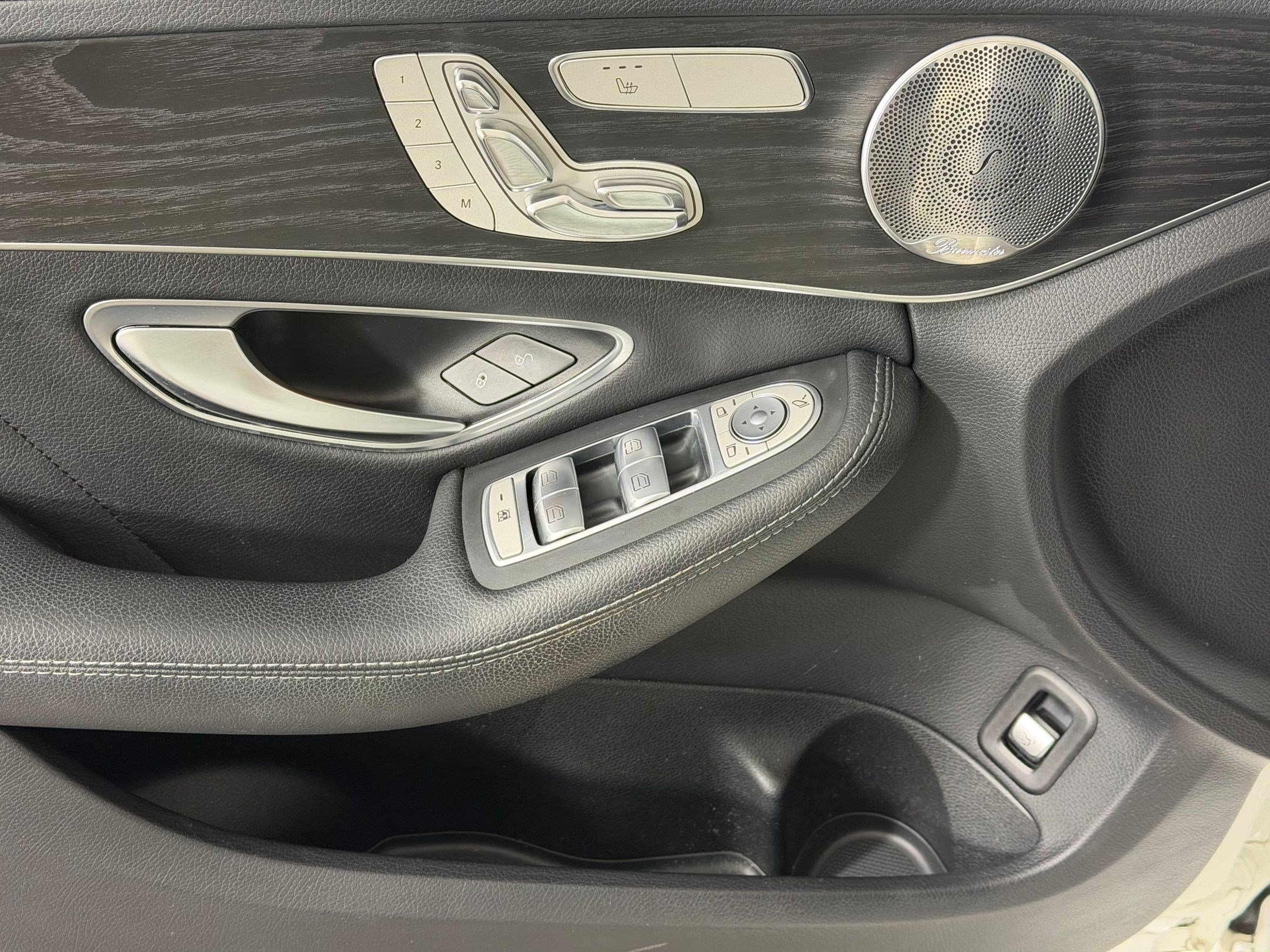 Used 2015 Mercedes-Benz C 400 4MATIC image 13