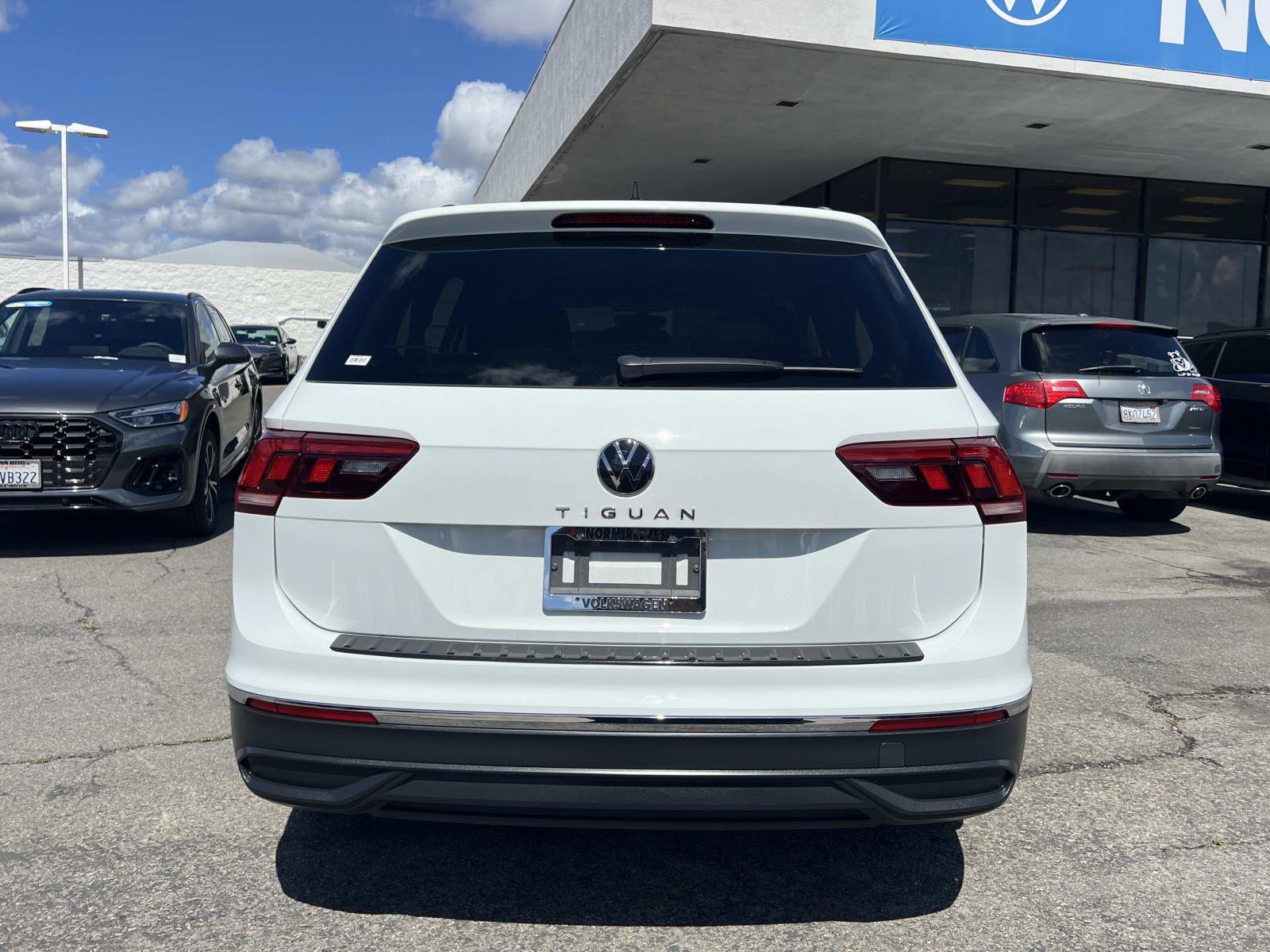 Certified 2023 Volkswagen Tiguan S image 24