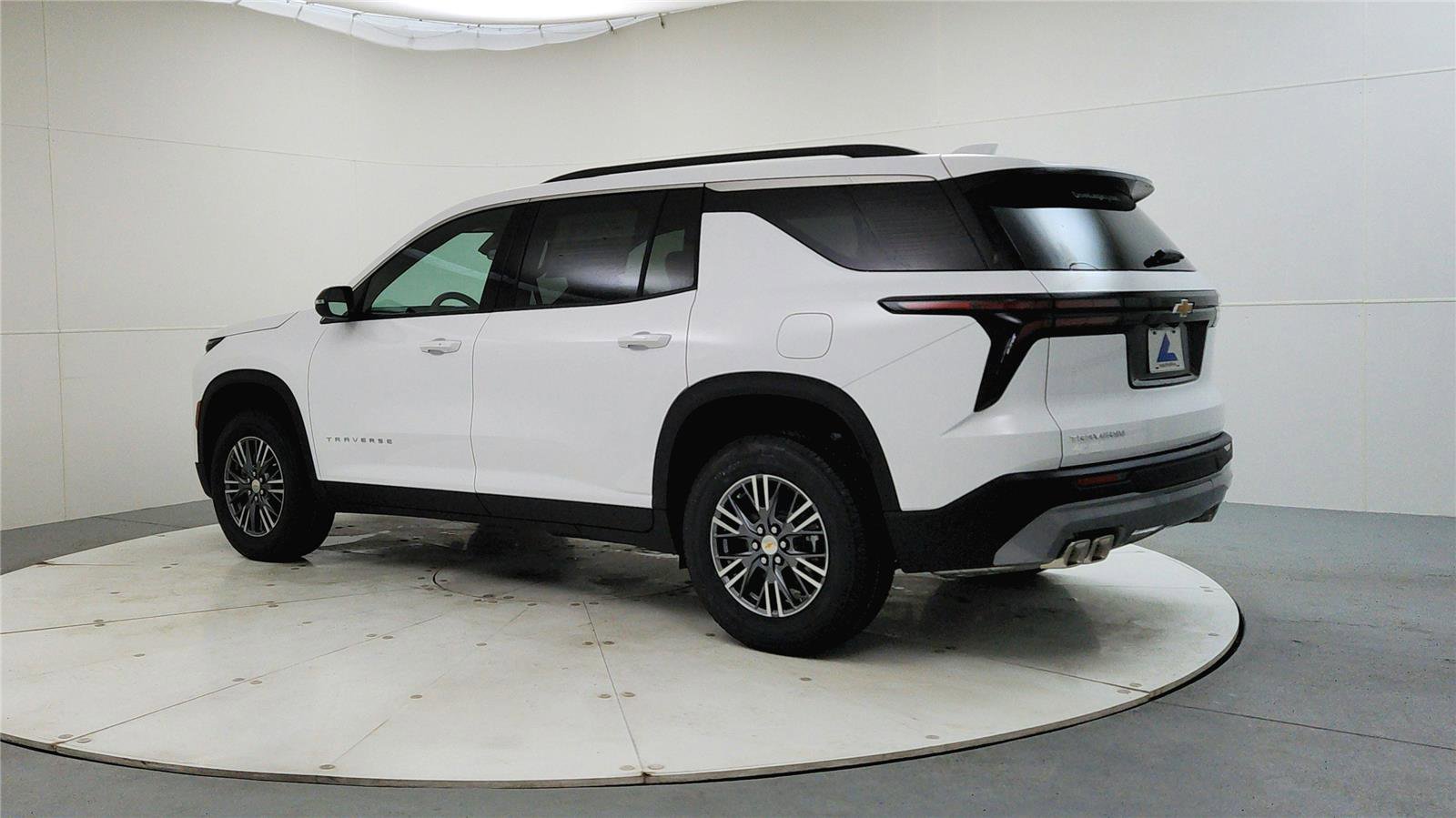 New 2026 Chevrolet Traverse LT image 5