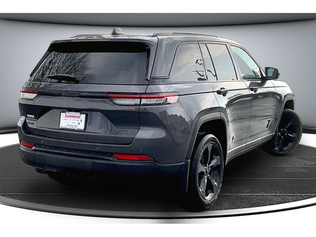 Certified 2025 Jeep Grand Cherokee Altitude image 14