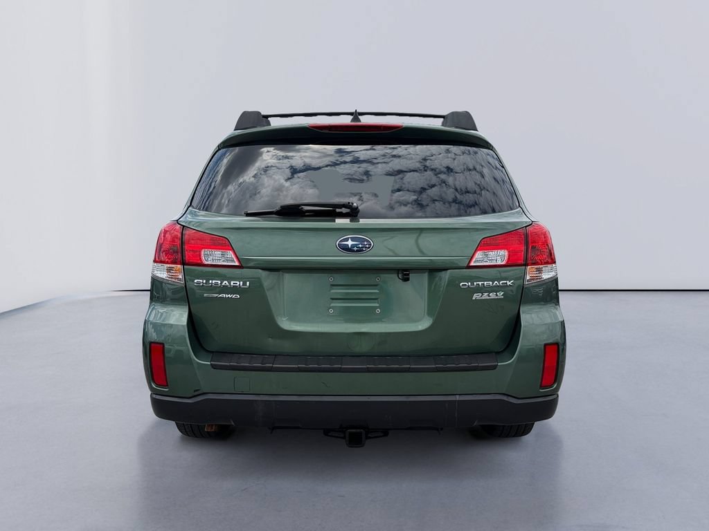 Used 2011 Subaru Outback 2.5i Limited AWD/4WD image 4