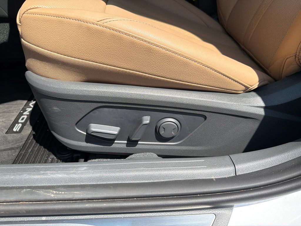 New 2026 Hyundai Sonata Limited FWD image 14