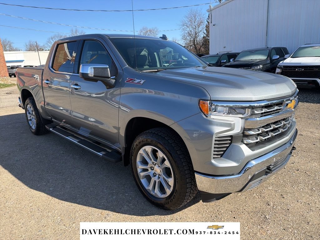 Used 2025 Chevrolet Silverado 1500 LTZ w/ LTZ Premium Package AWD/4WD image 1