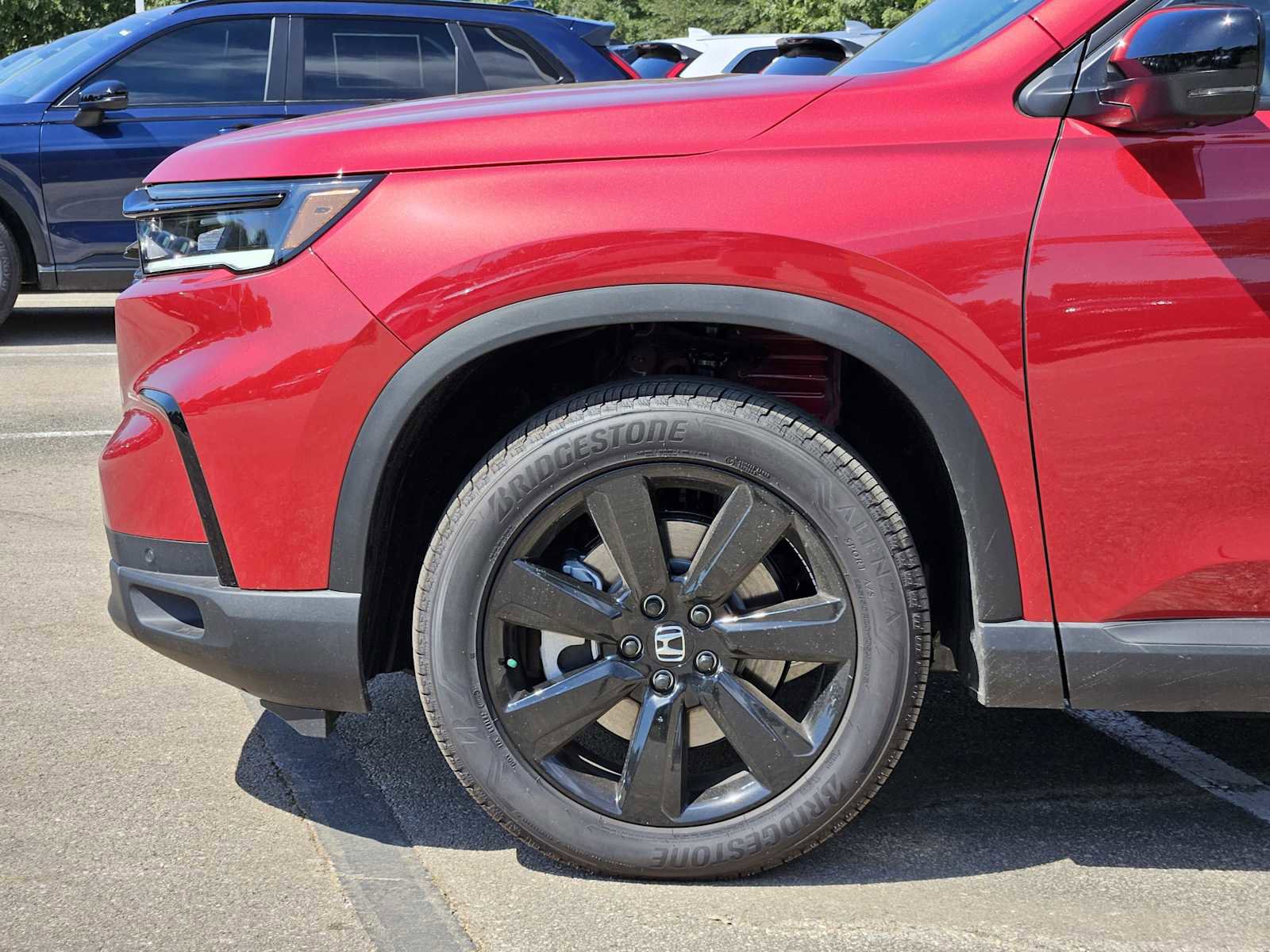 New 2025 Honda Pilot Black Edition image 8