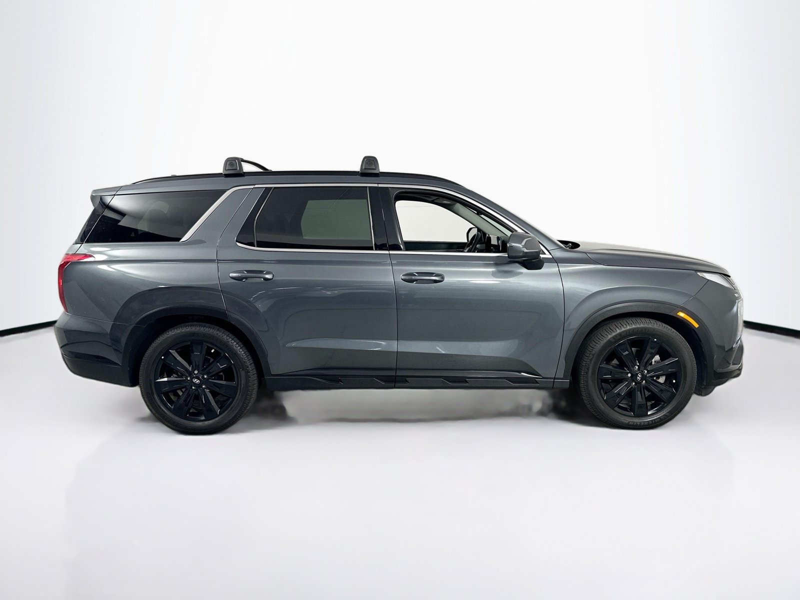 Used 2023 Hyundai Palisade XRT w/ Cargo Package FWD image 4