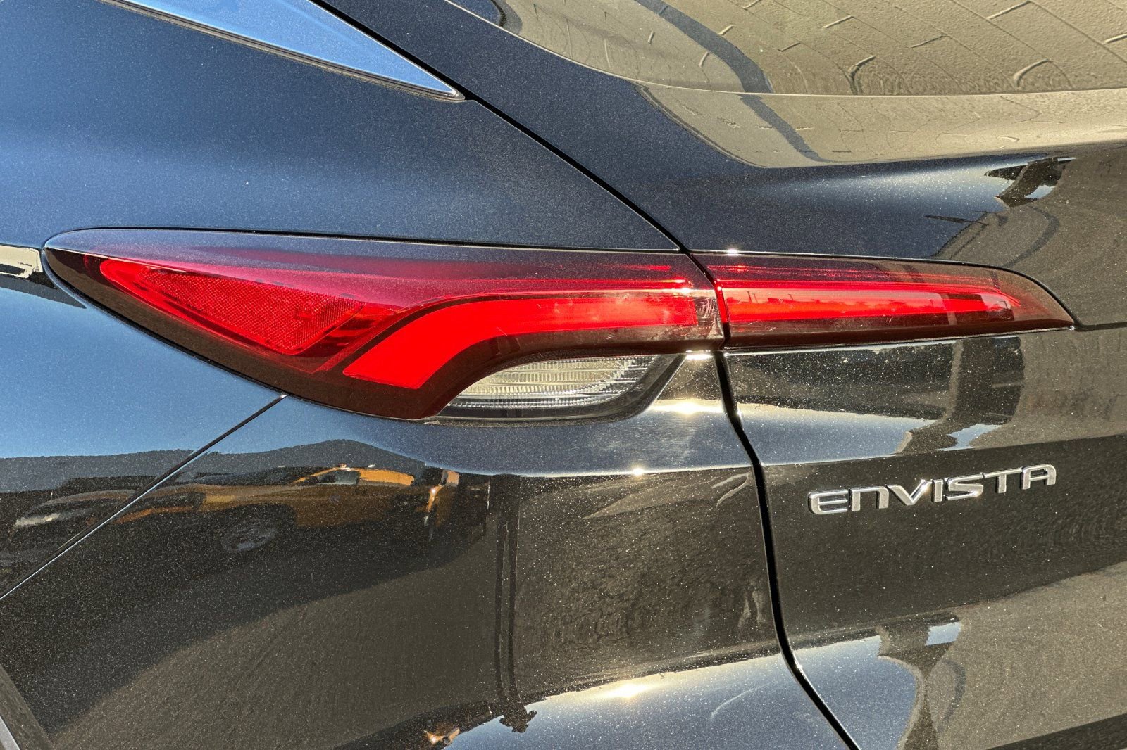 Certified 2024 Buick Envista Preferred w/ Advanced Safety Package image 37