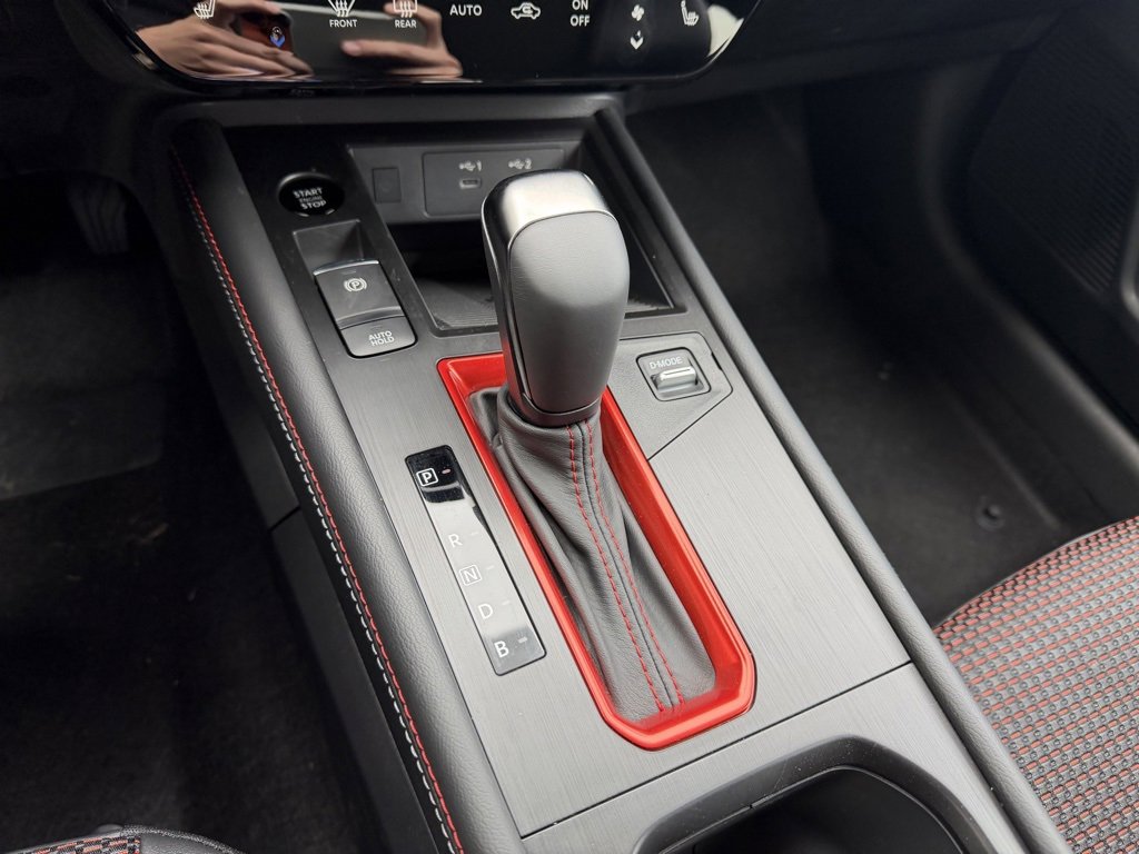 New 2026 Nissan Kicks SR w/ Cold Weather Package image 23