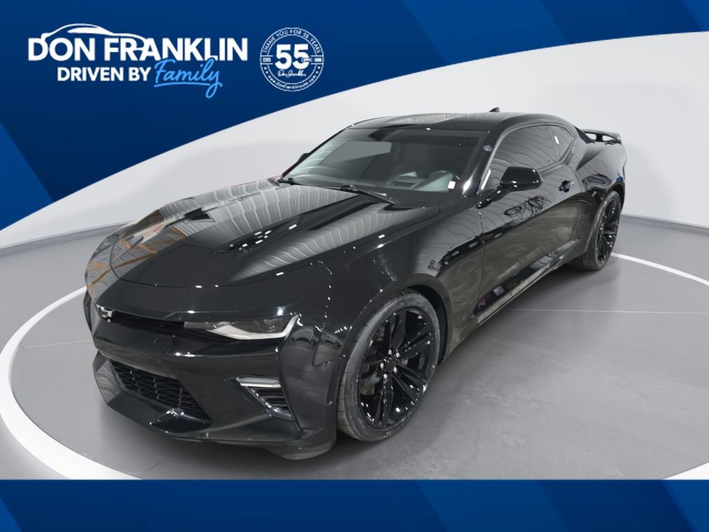 Used 2017 Chevrolet Camaro SS RWD image 1