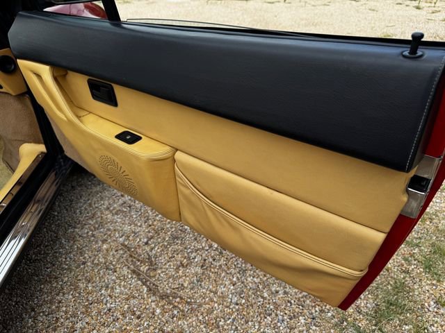 Used 1988 Ferrari Mondial 3.2 Cabriolet image 34