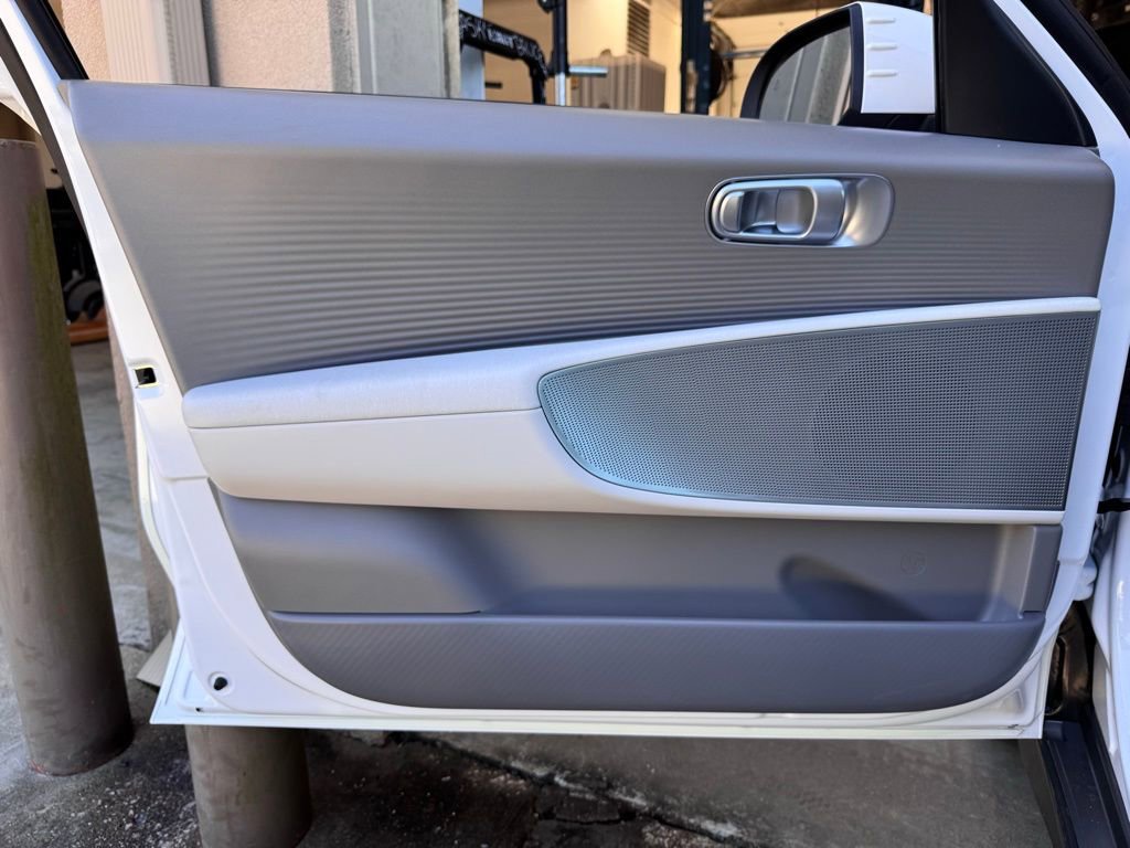 New 2025 Hyundai Ioniq 6 SEL image 21