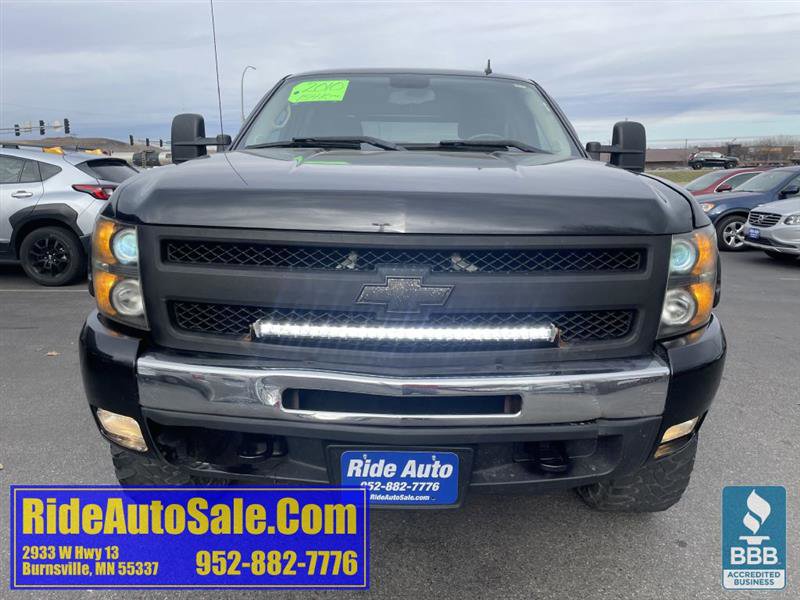 Used 2010 Chevrolet Silverado 1500 LT w/ Power Pack Plus image 2