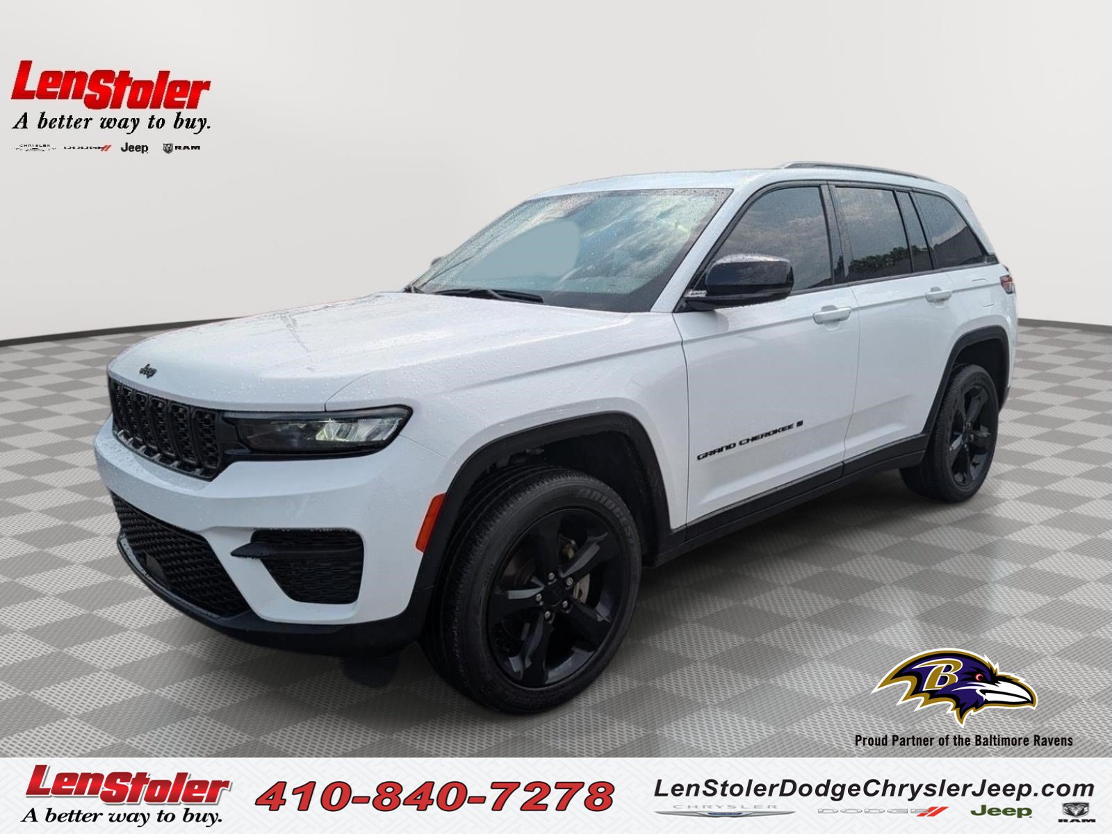 Used 2023 Jeep Grand Cherokee Altitude AWD/4WD image 1