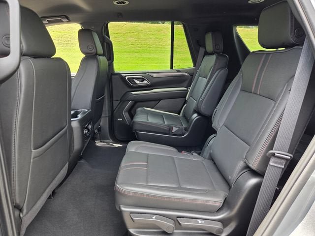 Used 2024 Chevrolet Tahoe RST w/ Luxury Package AWD/4WD image 10