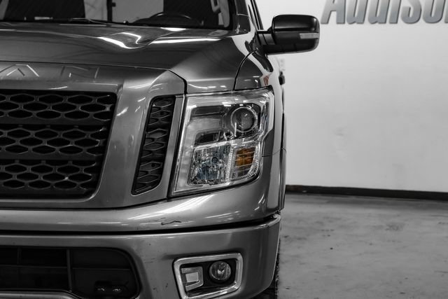 Used 2019 Nissan Titan PRO-4X AWD/4WD image 45