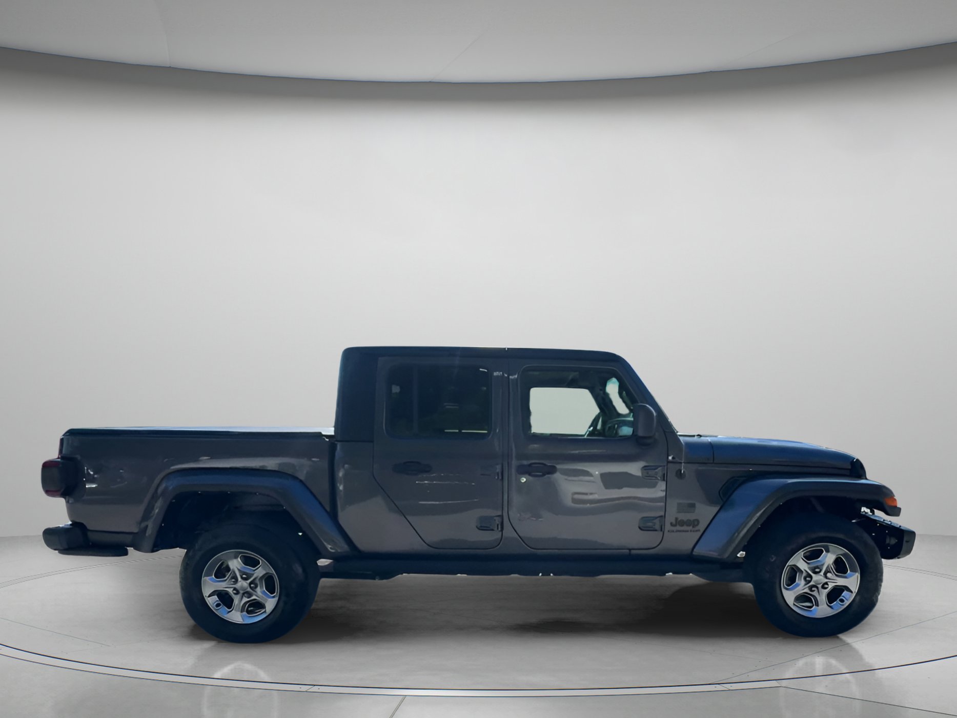 Used 2021 Jeep Gladiator Sport image 32
