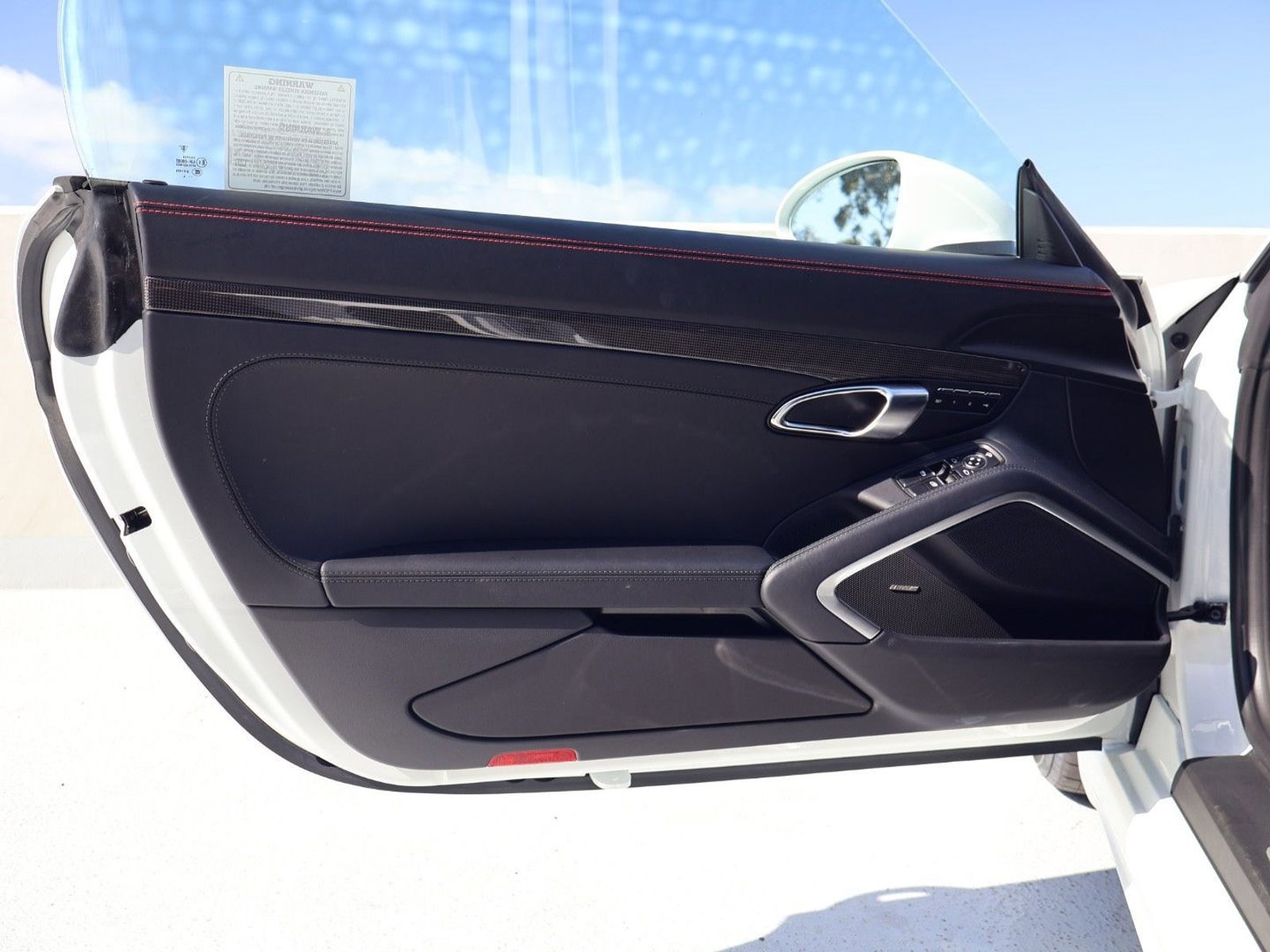 New 2025 Porsche 718 Boxster S image 13