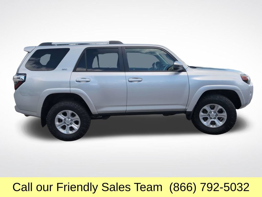 Certified 2021 Toyota 4Runner SR5 AWD/4WD image 7