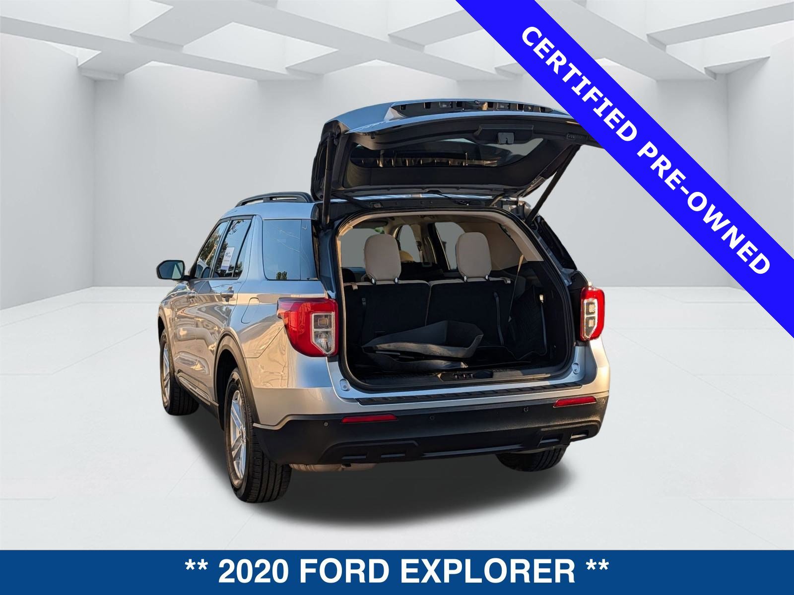 Certified 2020 Ford Explorer XLT image 13