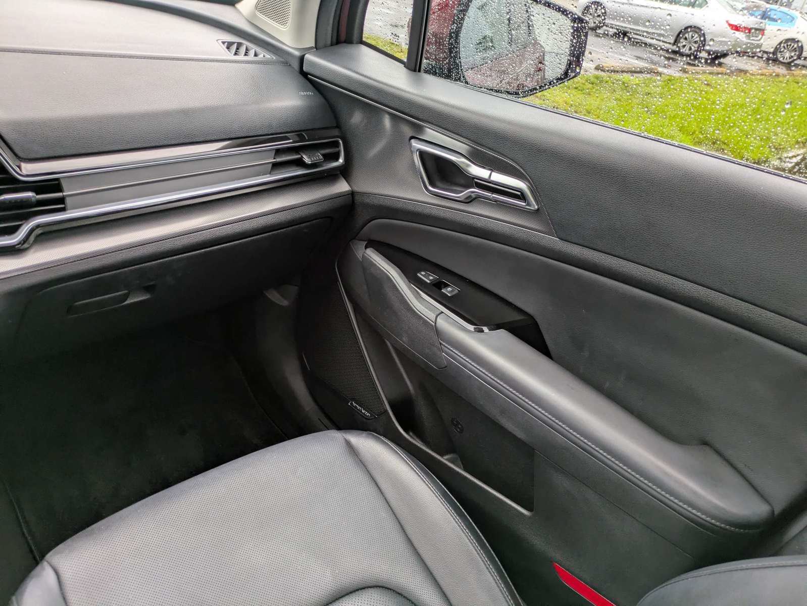 Certified 2023 Kia Sportage SX FWD image 14
