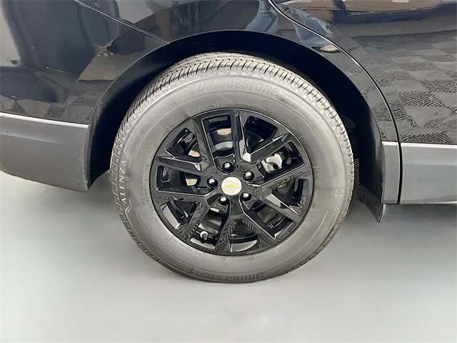 Used 2024 Chevrolet Equinox LT image 36