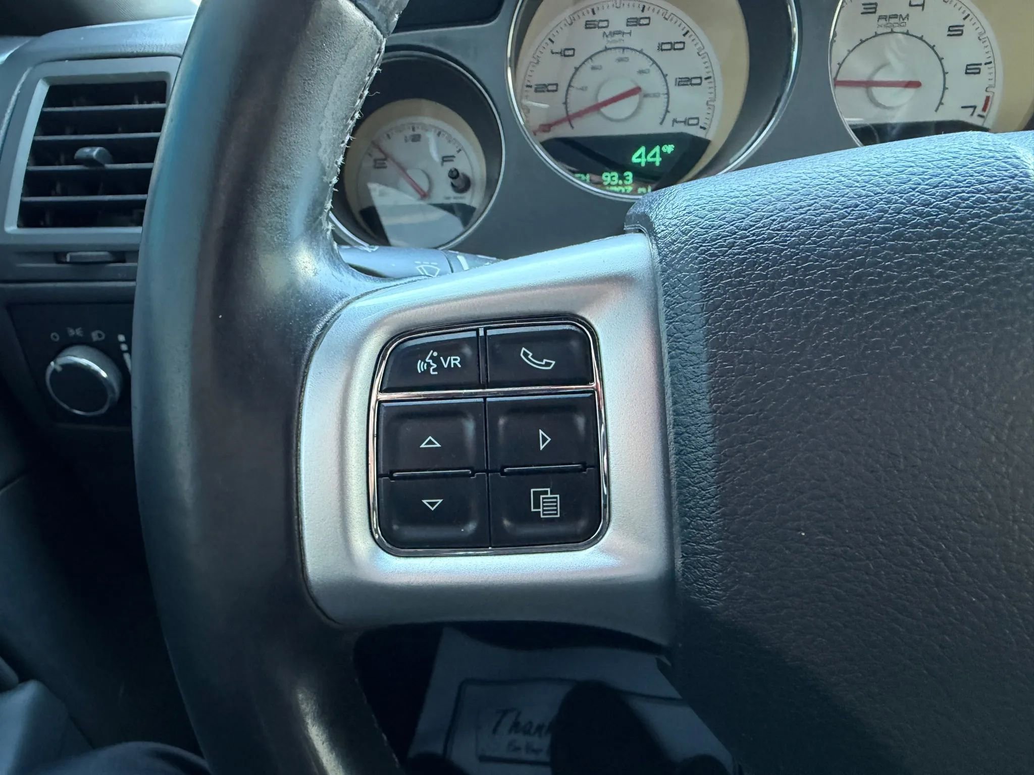 Used 2011 Dodge Challenger image 24