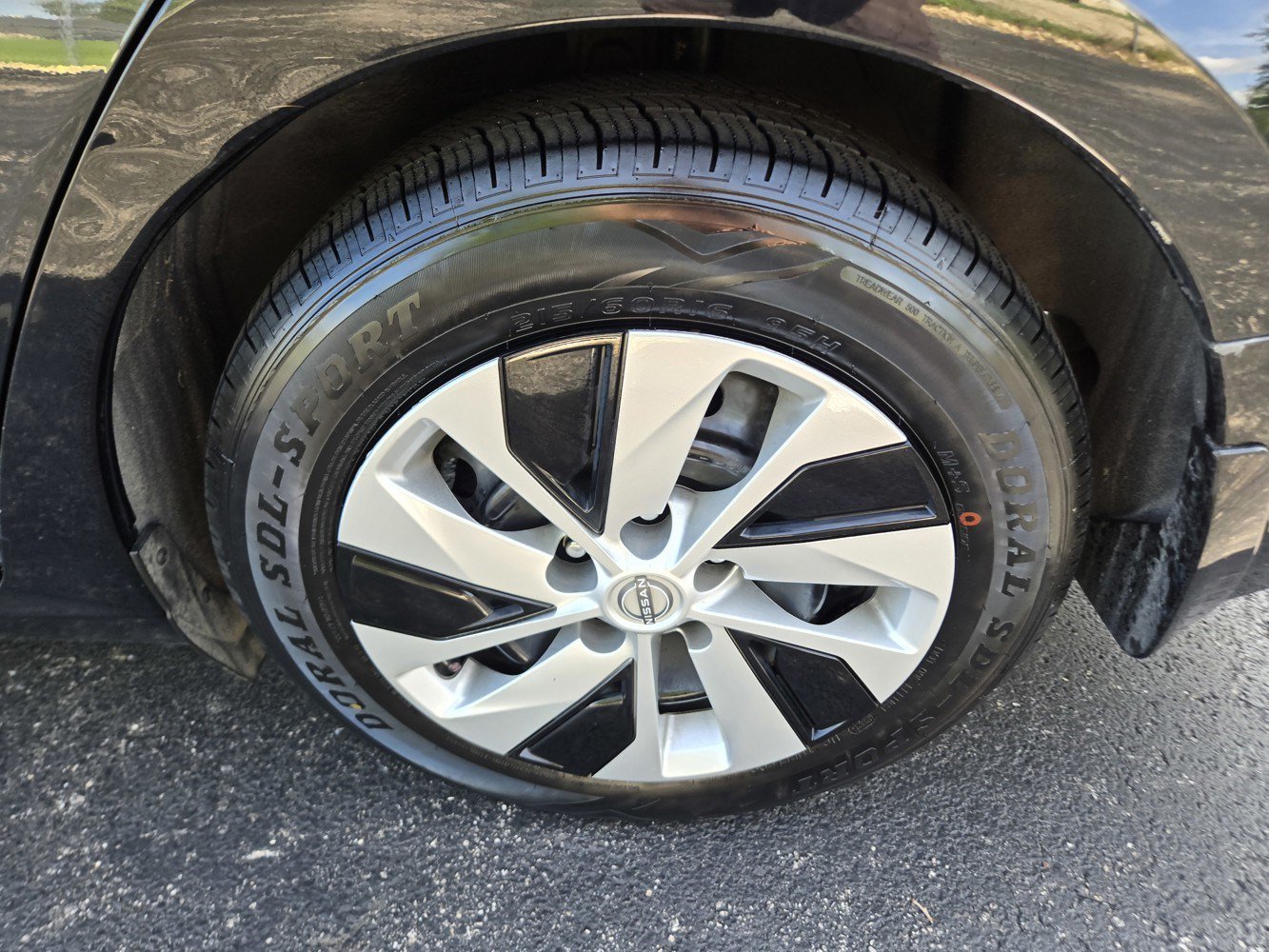 Used 2024 Nissan Altima 2.5 S FWD image 41