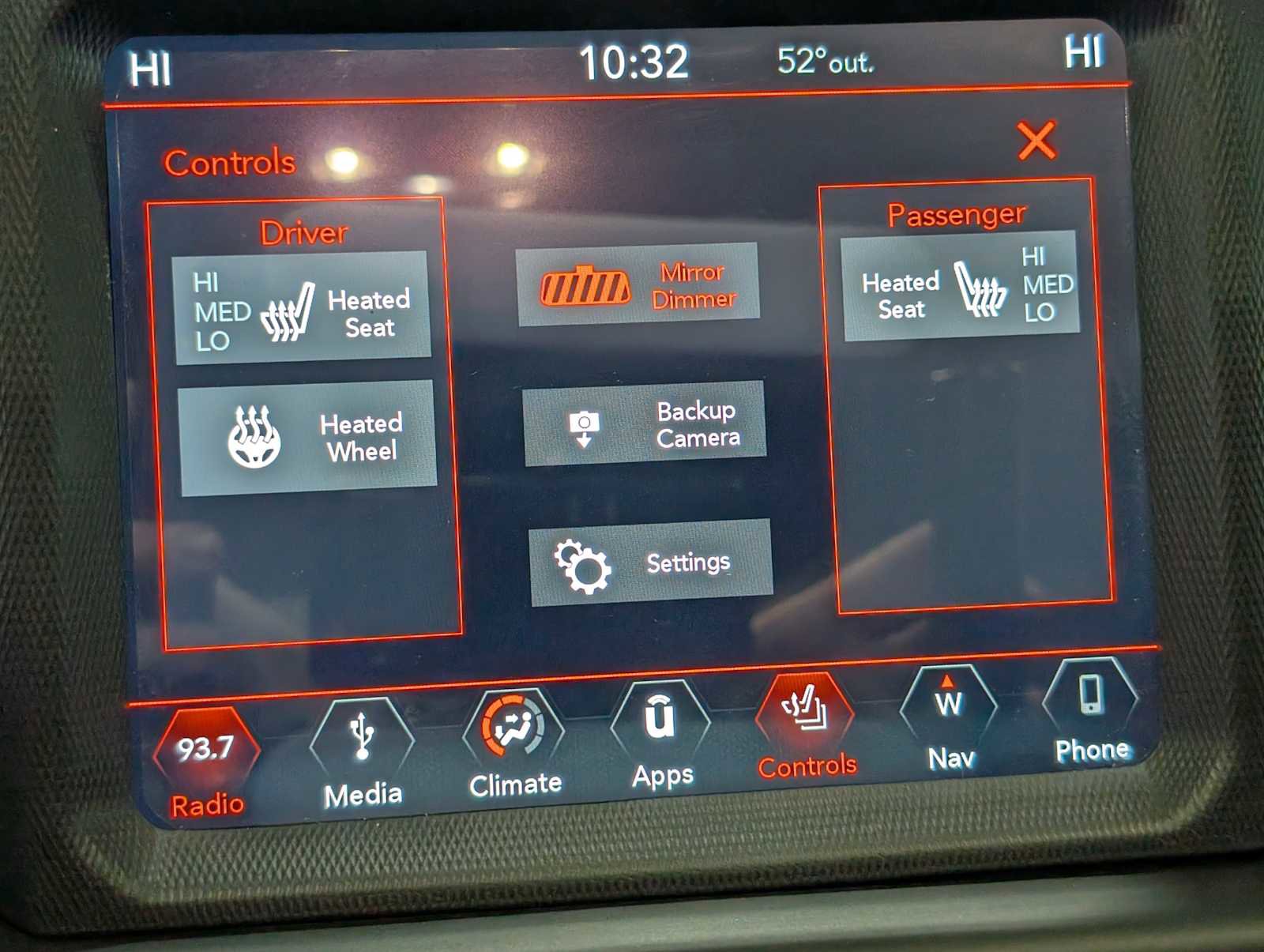 Used 2019 Jeep Wrangler Unlimited Sahara AWD/4WD image 31