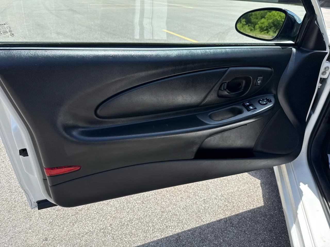 Used 2001 Chevrolet Monte Carlo SS FWD image 13