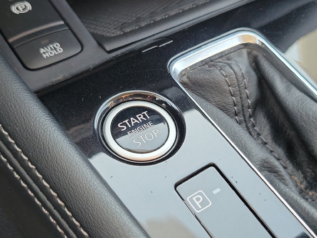 Used 2024 Nissan Kicks SV FWD image 23