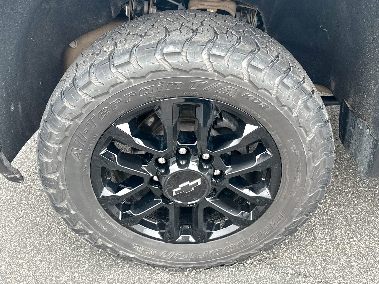 Used 2025 Chevrolet Silverado 2500 LTZ w/ Trail Boss Package image 11