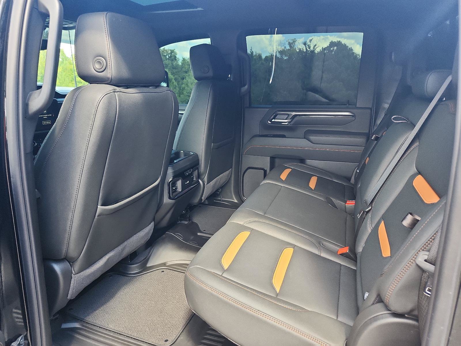 Certified 2026 GMC Sierra 2500 AT4 w/ AT4 Premium Plus Package AWD/4WD image 13