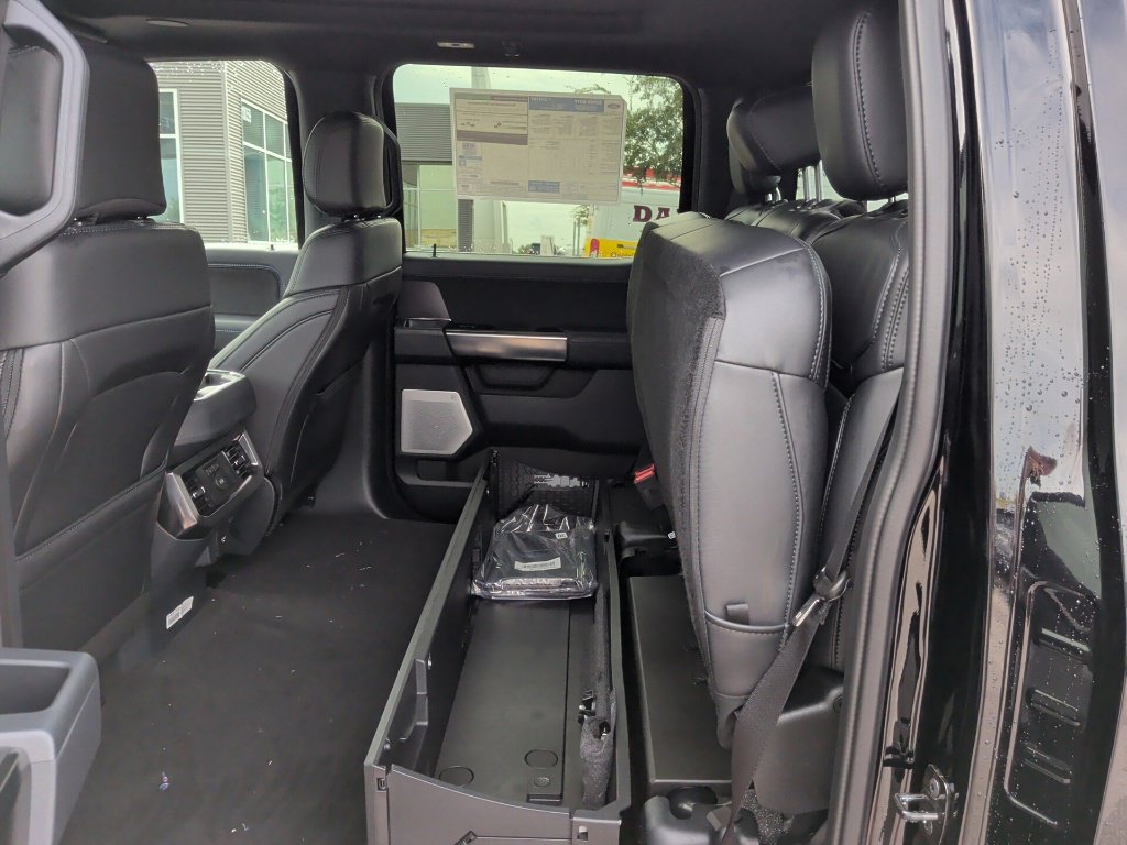 New 2027 Ford F250 Platinum w/ FX4 Off-Road Package AWD/4WD image 42