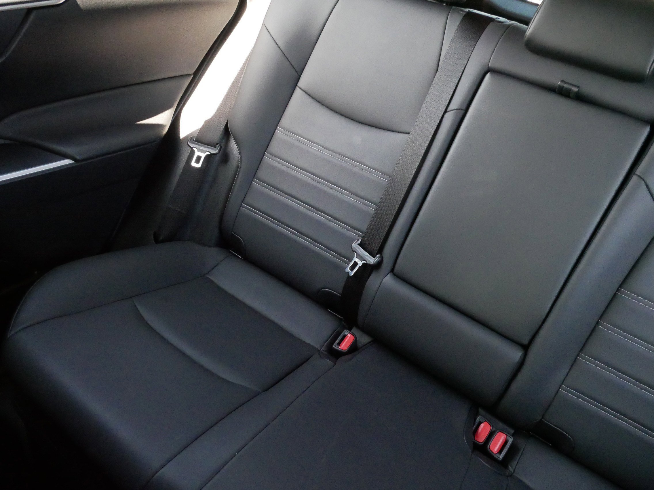 Certified 2022 Toyota RAV4 XLE Premium AWD/4WD image 12