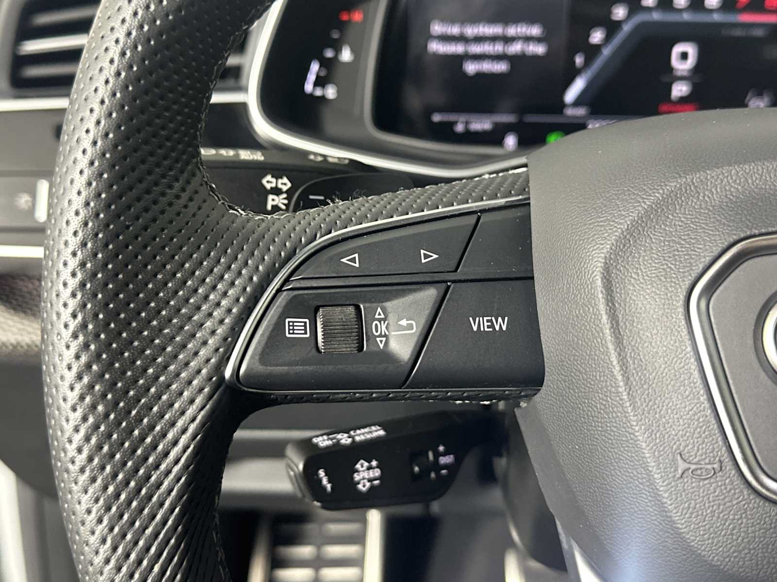 Used 2023 Audi SQ8 Prestige AWD/4WD image 26