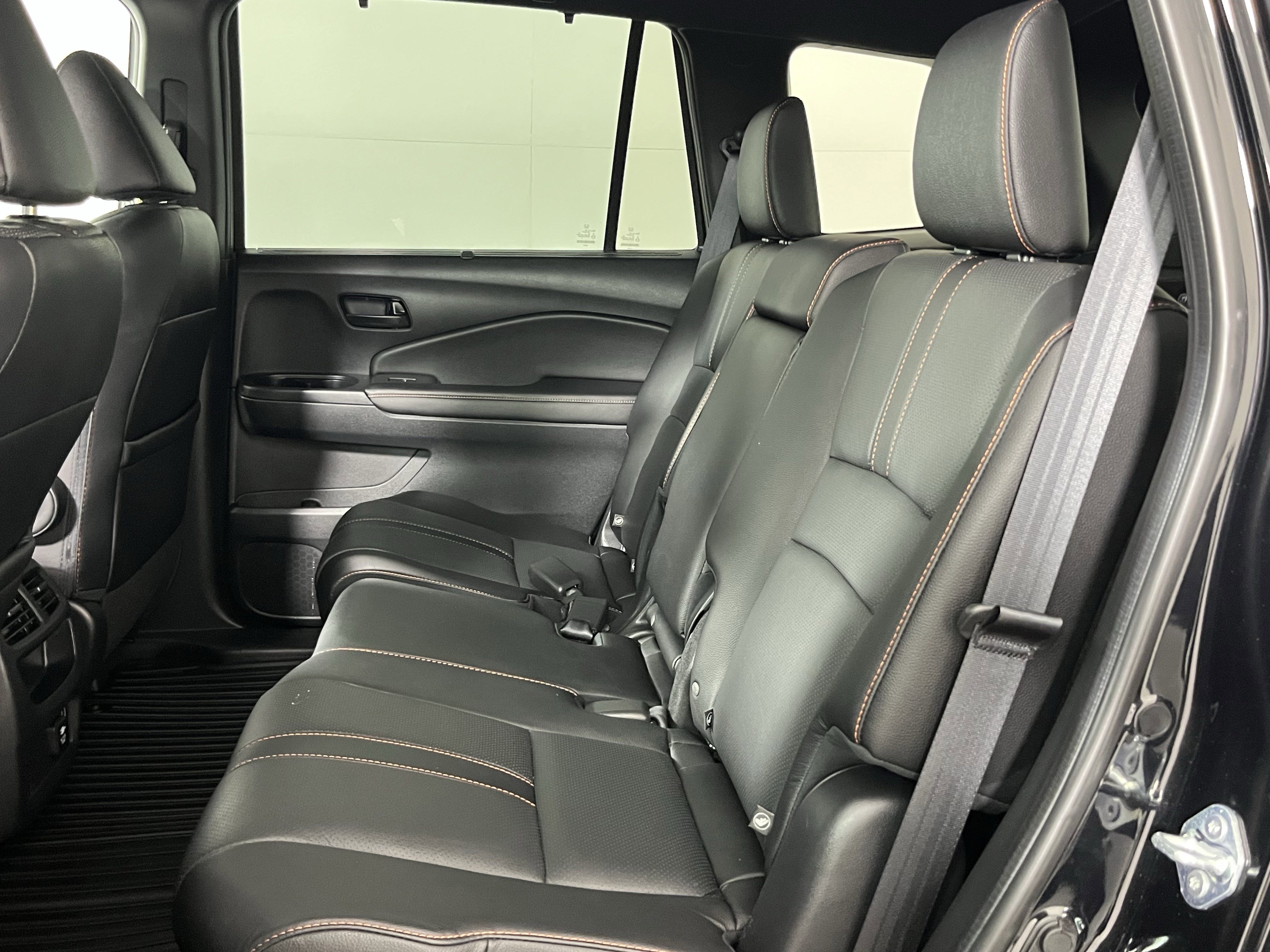 Used 2022 Honda Passport TrailSport image 14