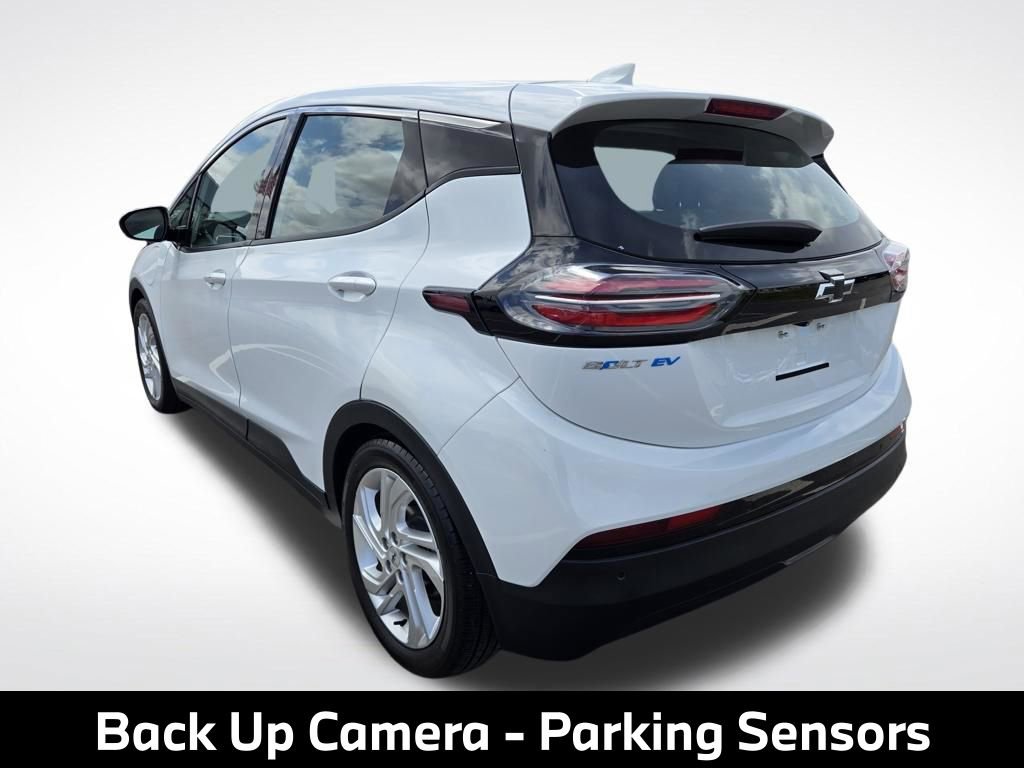 Used 2023 Chevrolet Bolt LT w/ Driver Confidence Package FWD image 7