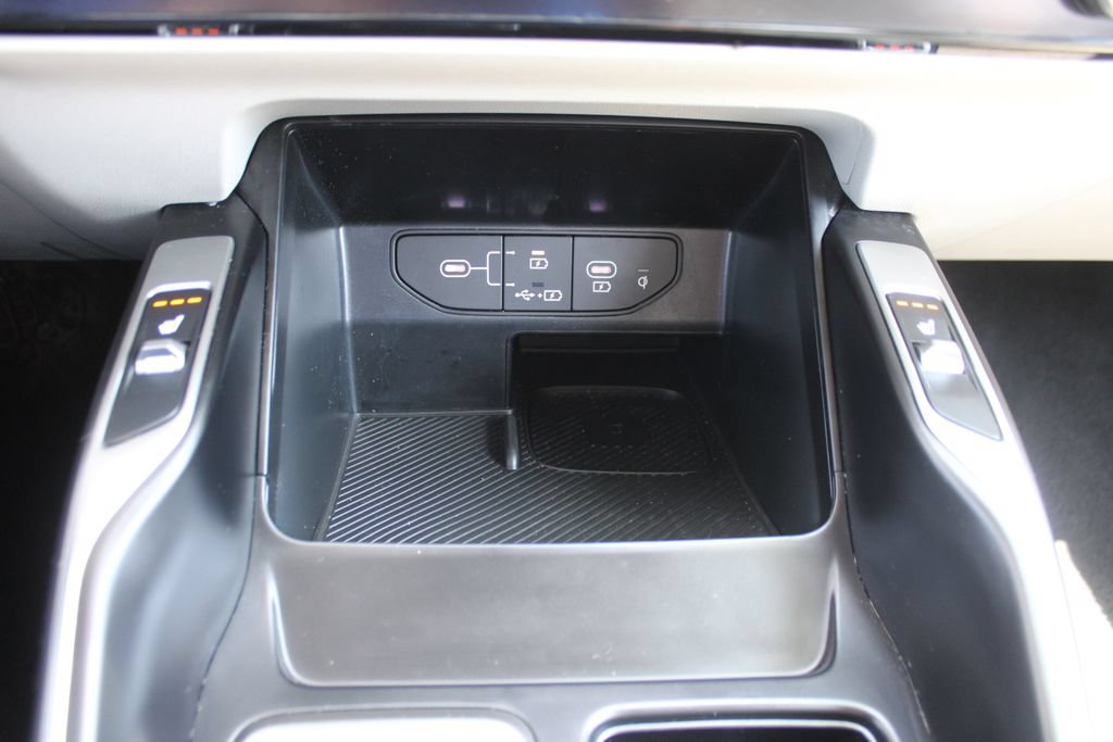 Certified 2025 Kia Sorento EX w/ Panoramic Sunroof Package FWD image 39