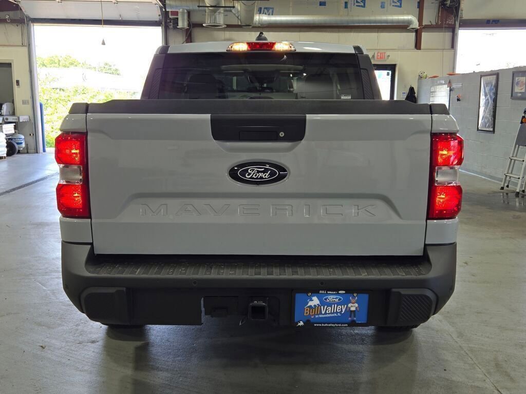 New 2025 Ford Maverick XLT w/ XLT Luxury Package image 16