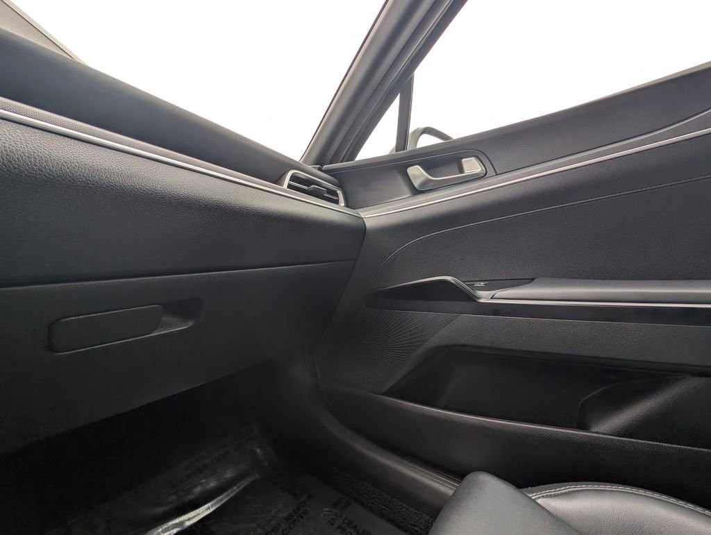 Used 2022 Kia K5 GT-Line image 33