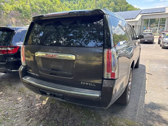 Used 2016 GMC Yukon XL Denali w/ Open Road Package RWD image 2