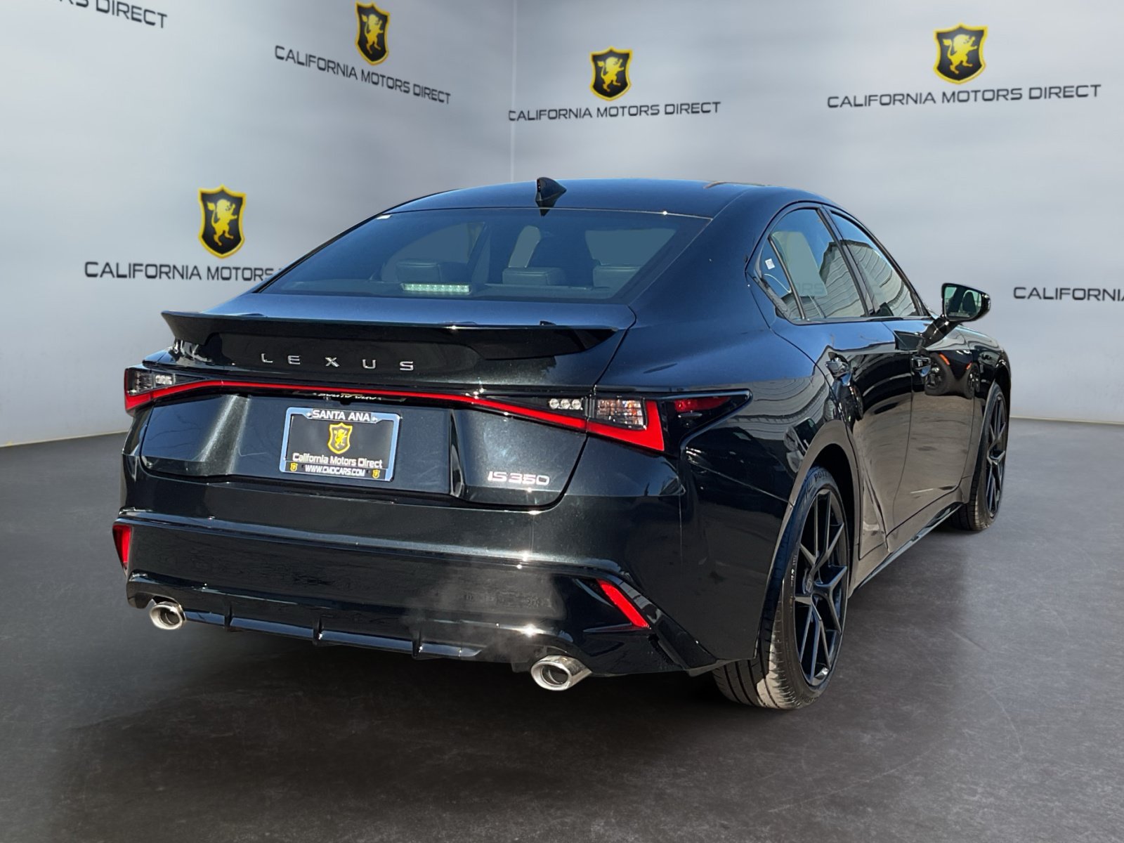 Used 2026 Lexus IS 350 F Sport w/ Accessory Package Z1 RWD image 5