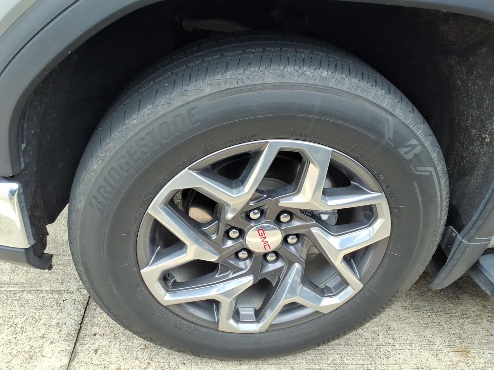 Used 2024 GMC Sierra 1500 SLT RWD image 6