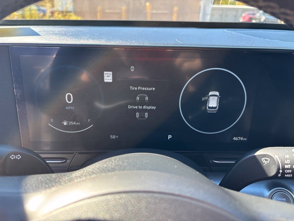 Certified 2024 Hyundai Kona Limited AWD/4WD image 26