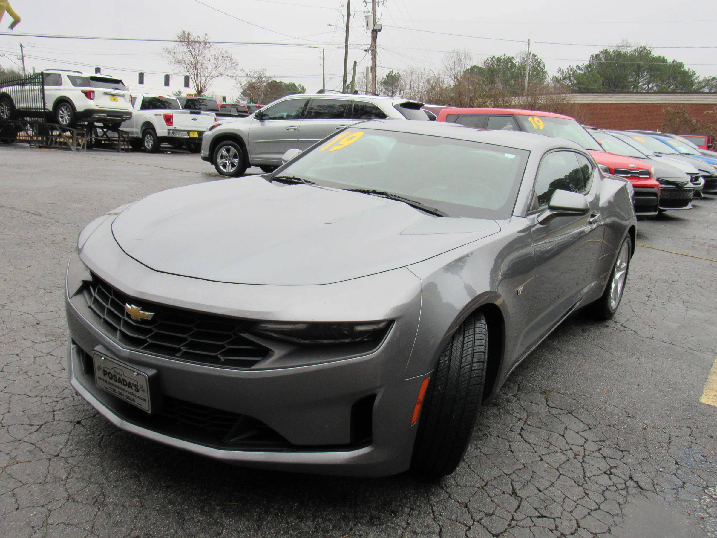 Used 2019 Chevrolet Camaro LT image 4